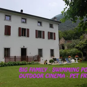 Appartamento Le3sirene, Brentino Belluno